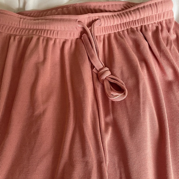 Women’s Wide Leg Pants. New without Tags. - Picture 3 of 3